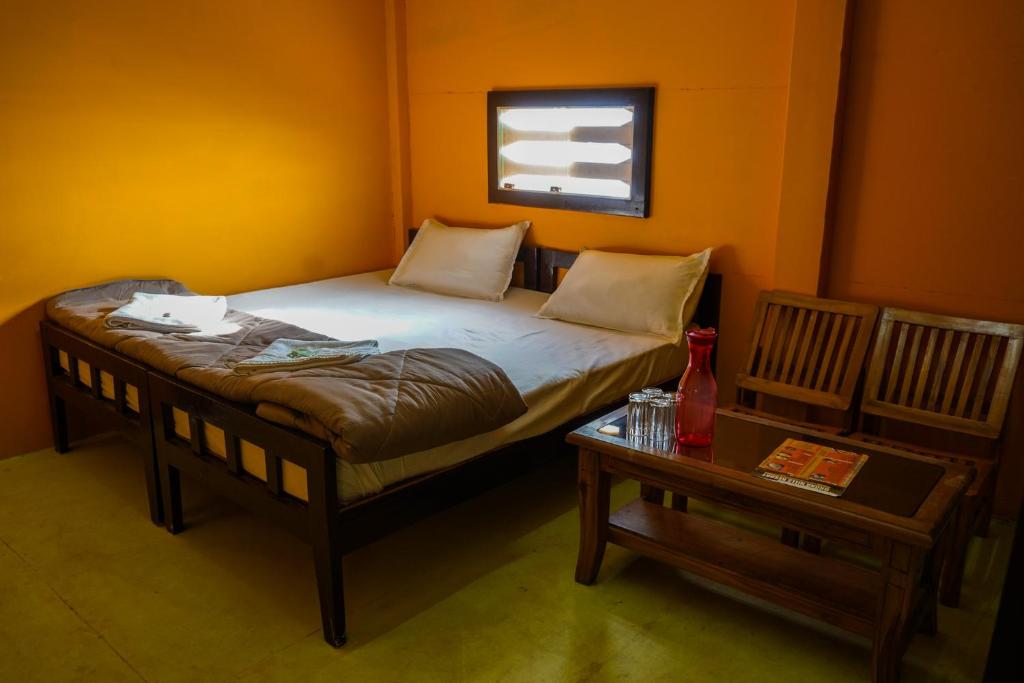 Resort in Kanatal